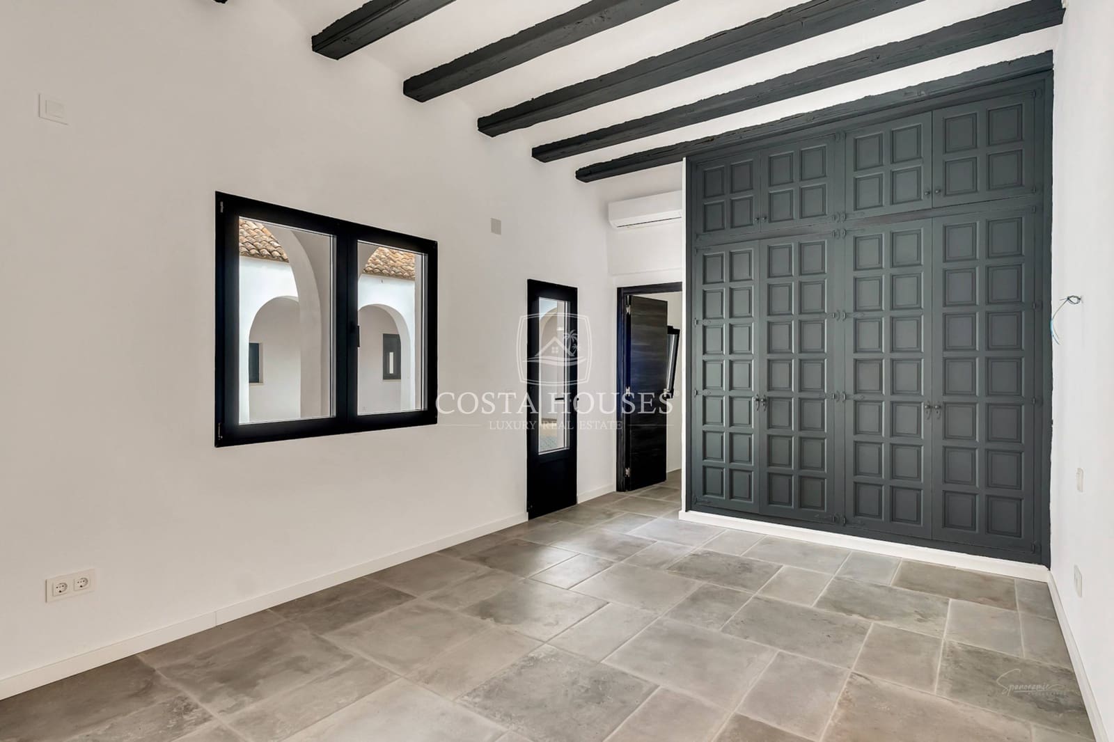 4 soveværelse Finca/Landehus til salg i Javea / Xabia med swimmingpool - € 1.600.000 (Ref: 8972199)