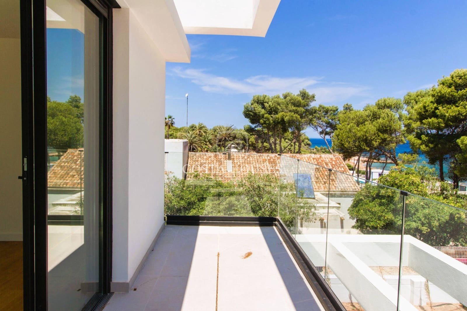 4 soveværelse Villa til salg i Denia med swimmingpool garage - € 2.400.000 (Ref: 9005991)