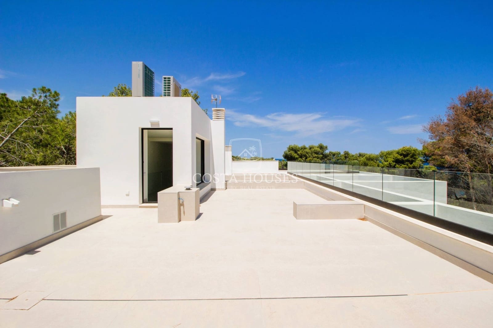 4 soveværelse Villa til salg i Denia med swimmingpool garage - € 2.400.000 (Ref: 9005991)