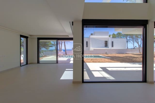4 slaapkamer Villa te koop in Dénia met zwembad garage - € 2.400.000 (Ref: 9005991)