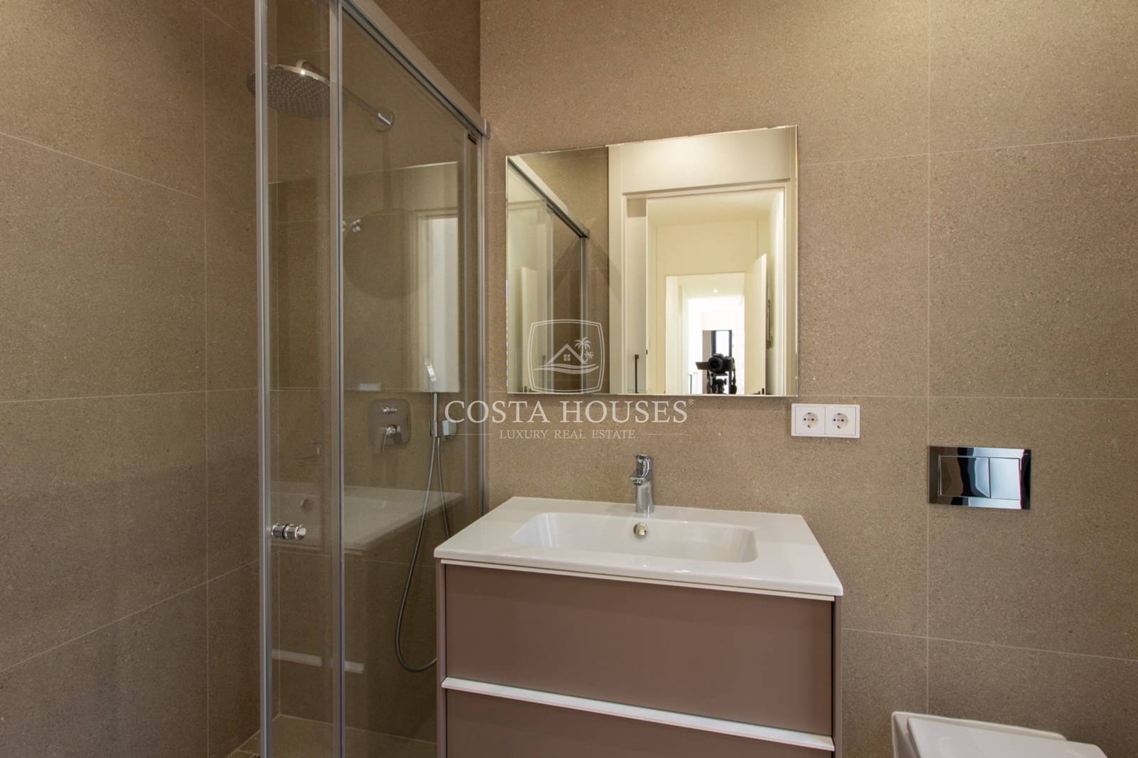 4 soveværelse Villa til salg i Denia med swimmingpool garage - € 2.400.000 (Ref: 9005991)