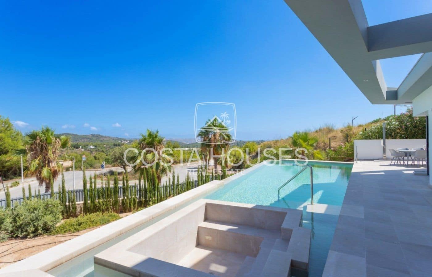 4 Zimmer Villa zu verkaufen in Javea / Xabia mit Pool - 1.100.000 € (Ref: 9029475)