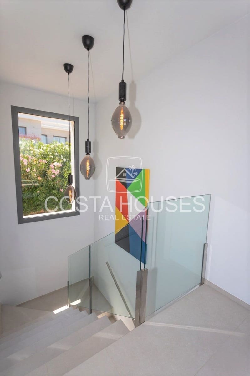 4 Zimmer Villa zu verkaufen in Javea / Xabia mit Pool - 1.100.000 € (Ref: 9029475)