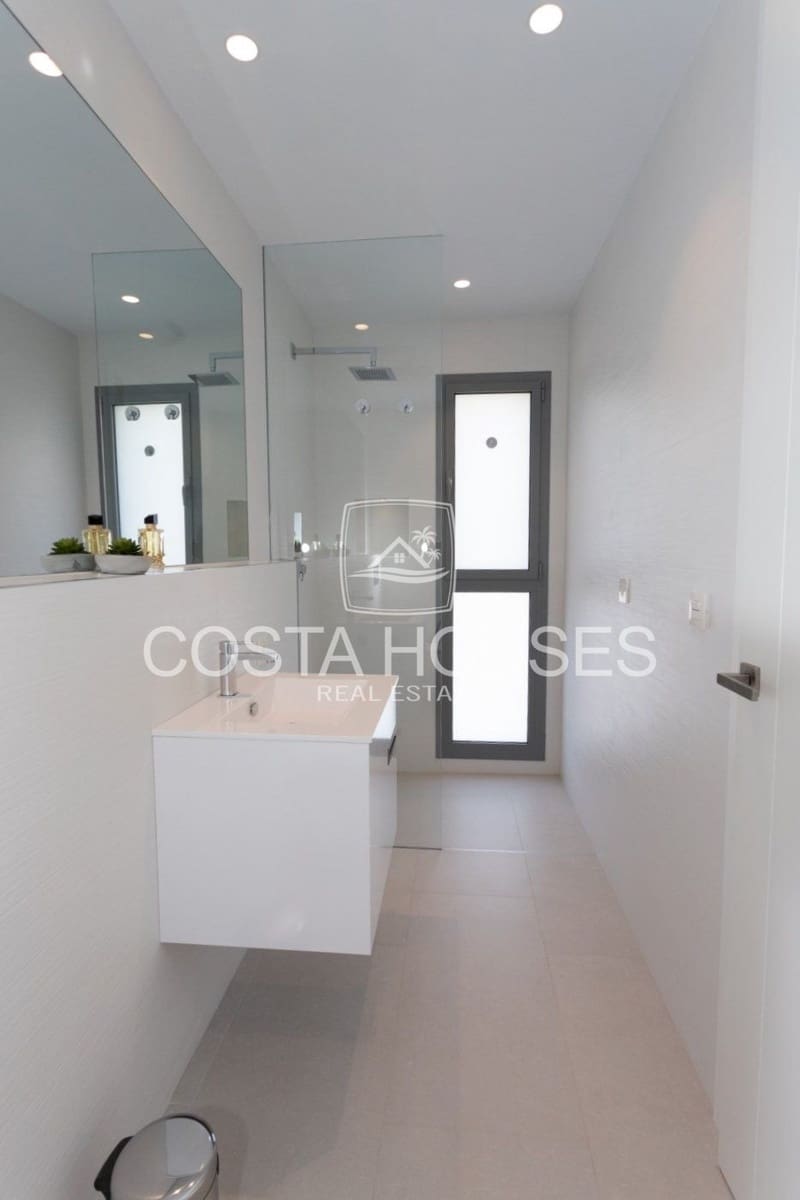 4 Zimmer Villa zu verkaufen in Javea / Xabia mit Pool - 1.100.000 € (Ref: 9029475)