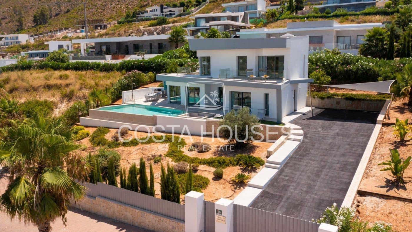 4 Zimmer Villa zu verkaufen in Javea / Xabia mit Pool - 1.100.000 € (Ref: 9029475)