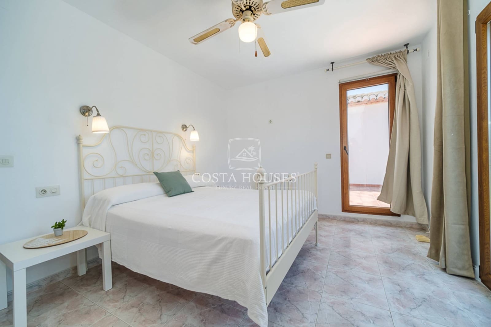 5 bedroom Villa for sale in Javea / Xabia with pool garage - € 1,425,000 (Ref: 9050972)