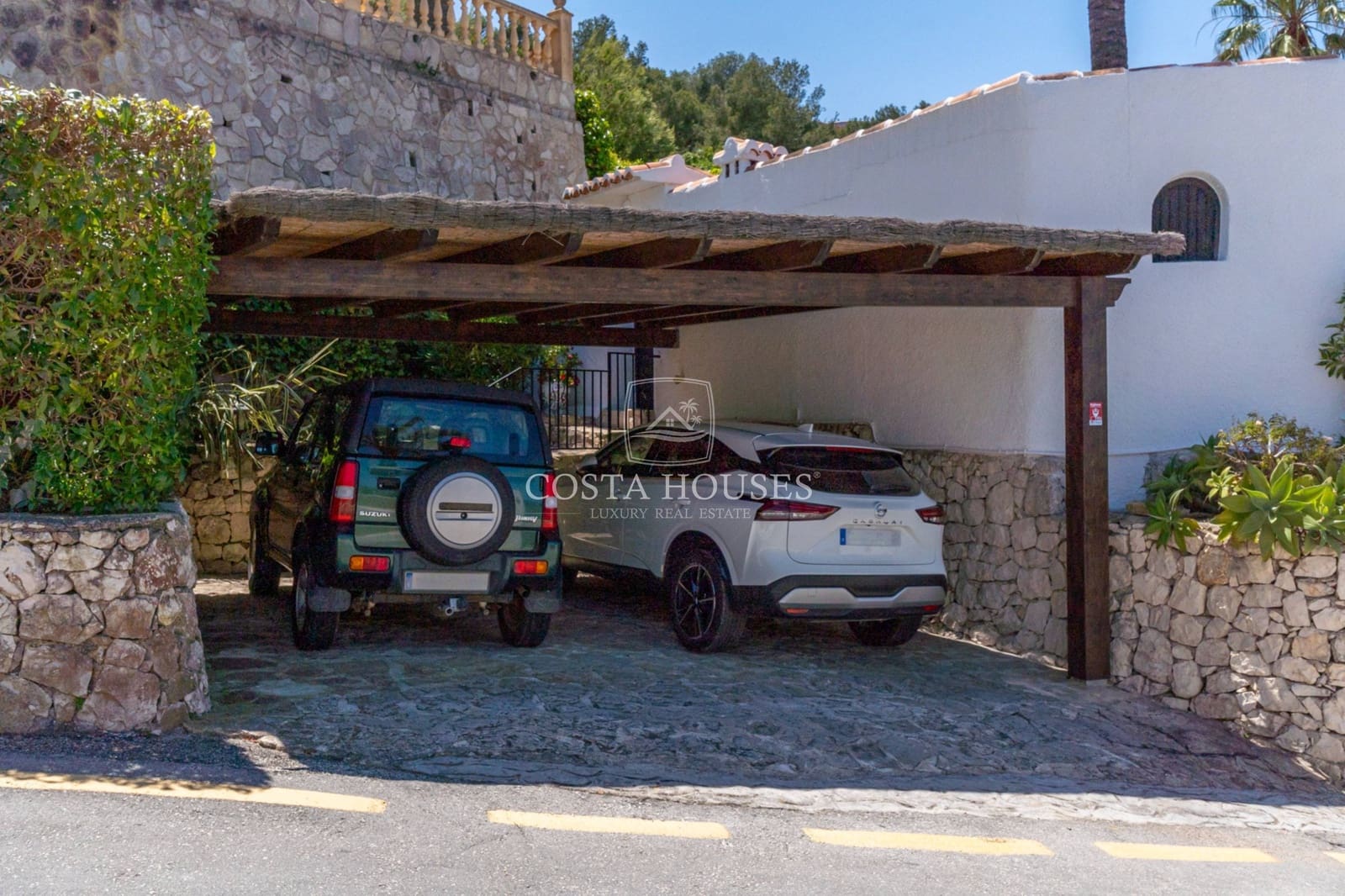 4 soveværelse Villa til salg i Javea / Xabia med swimmingpool garage - € 1.395.000 (Ref: 9060348)