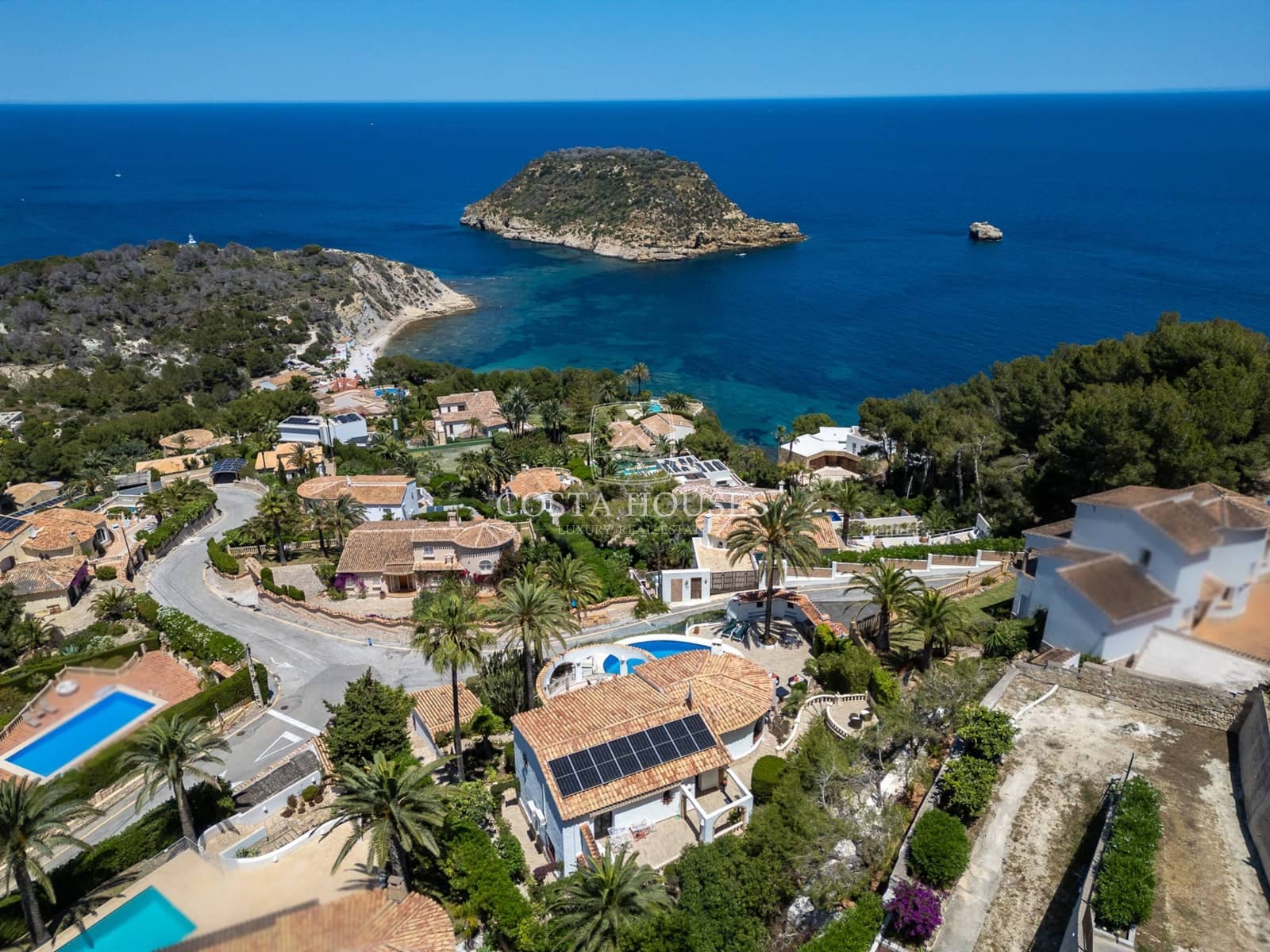 4 soveværelse Villa til salg i Javea / Xabia med swimmingpool garage - € 1.395.000 (Ref: 9060348)
