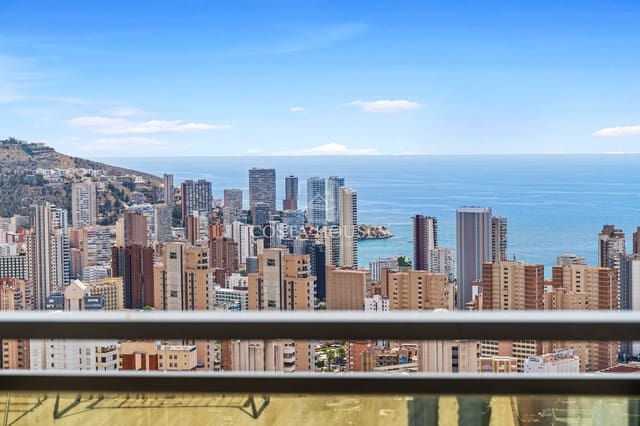 3 soveværelse Penthouse til salg i Rincón de Loix, Benidorm med swimmingpool garage - € 690.000 (Ref: 9065134)