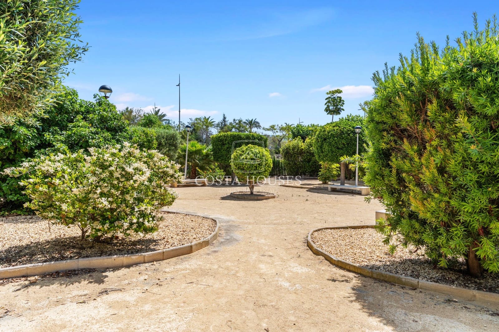 3 soverom Penthouse til salgs i Benidorm med svømmebasseng garasje - € 690 000 (Ref: 9065134)