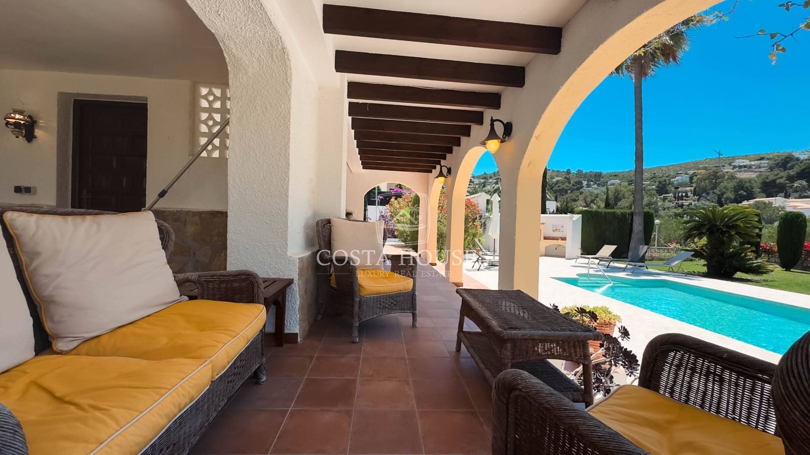 4 bedroom Villa for sale in Javea / Xabia with pool garage - € 1,090,000 (Ref: 9073316)