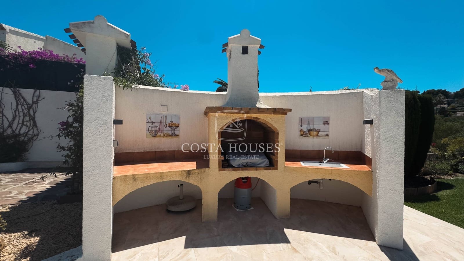 4 bedroom Villa for sale in Javea / Xabia with pool garage - € 1,090,000 (Ref: 9073316)