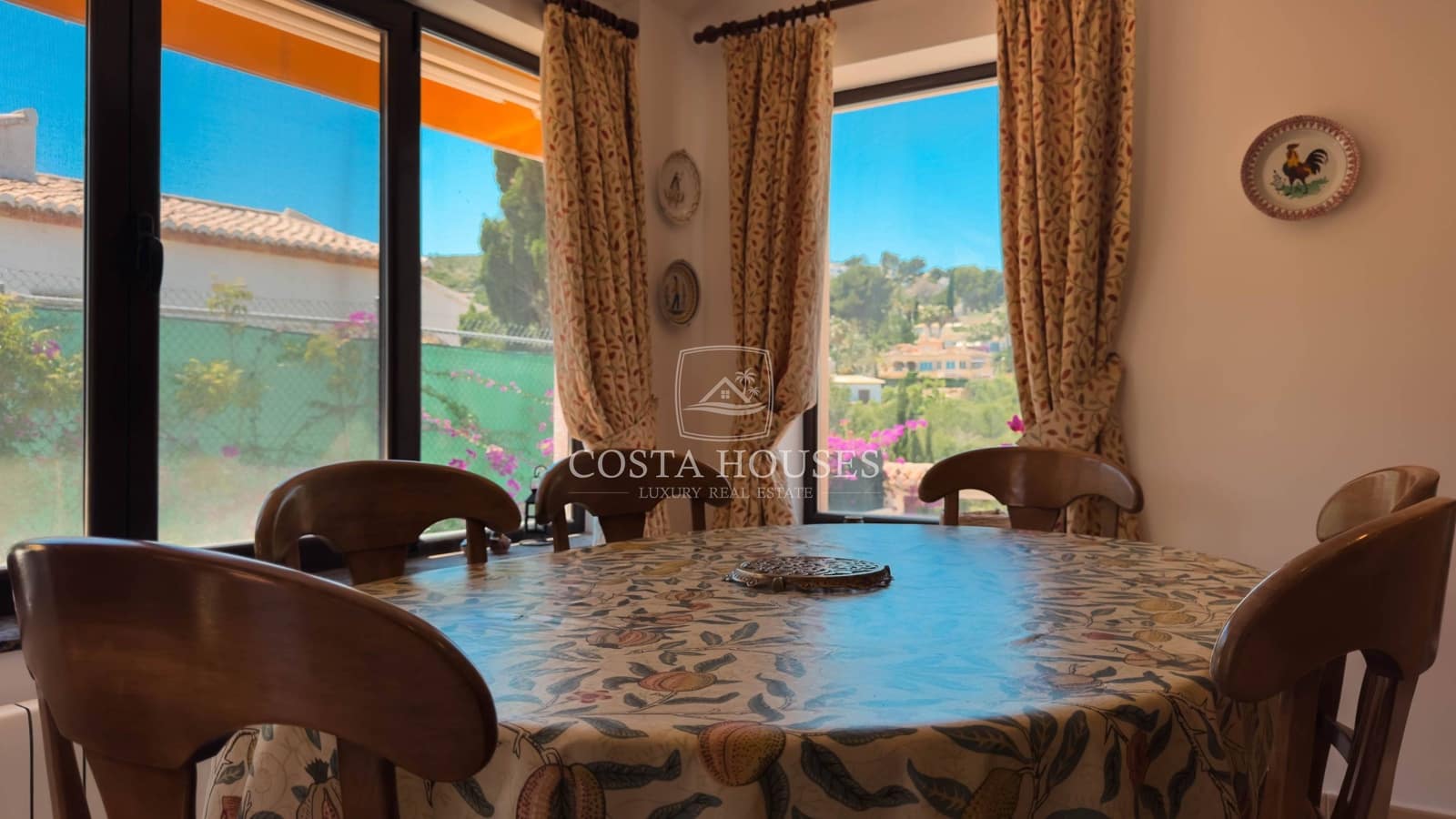 4 bedroom Villa for sale in Javea / Xabia with pool garage - € 1,090,000 (Ref: 9073316)