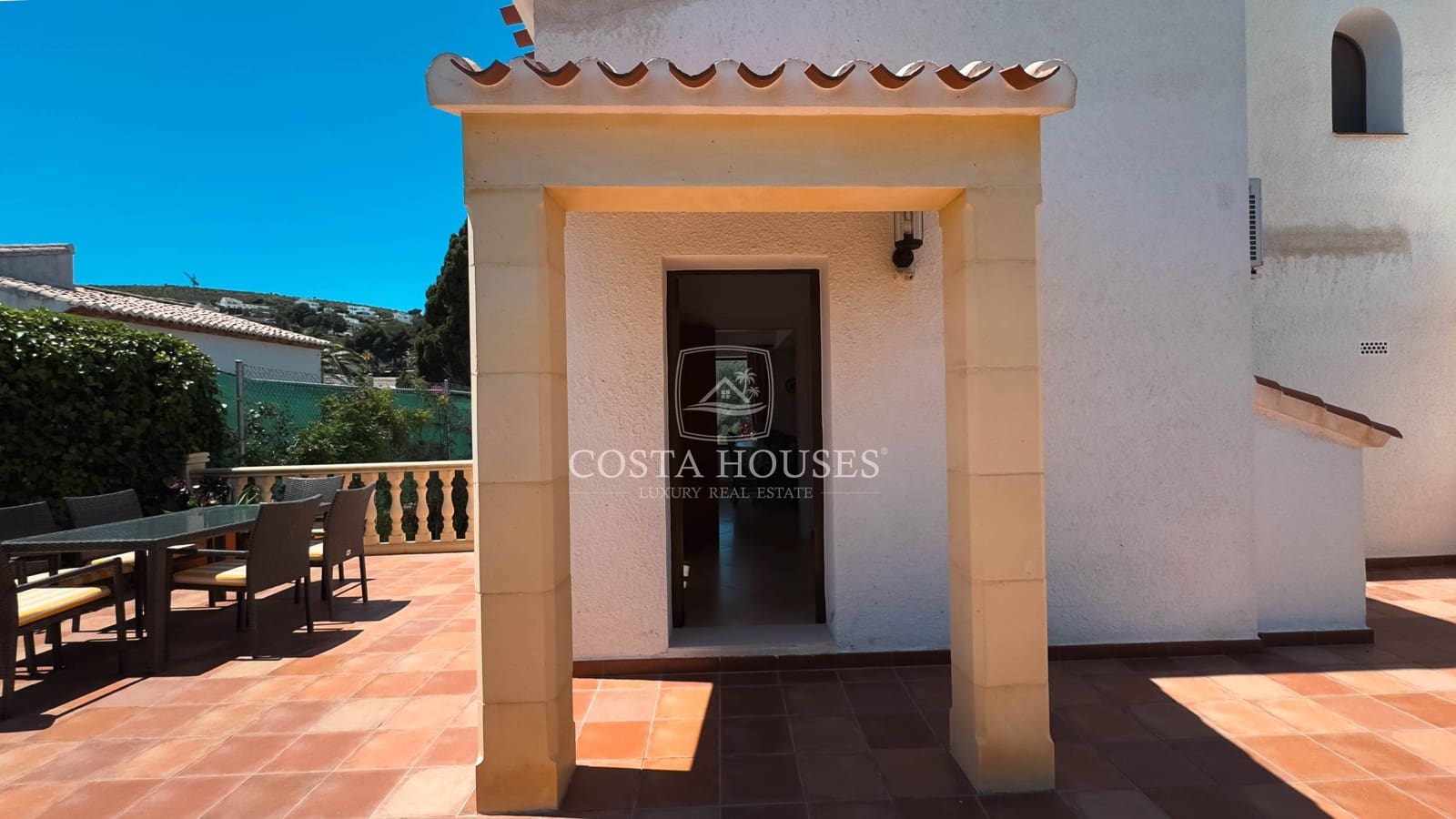4 bedroom Villa for sale in Javea / Xabia with pool garage - € 1,090,000 (Ref: 9073316)
