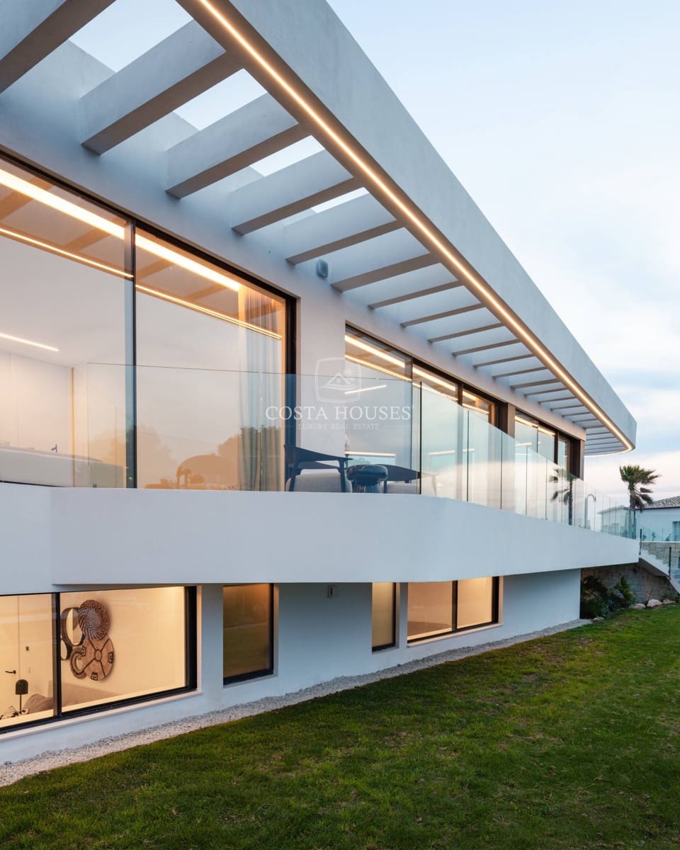 5 soverom Villa til salgs i Javea / Xabia med svømmebasseng garasje - € 3 995 000 (Ref: 9073317)