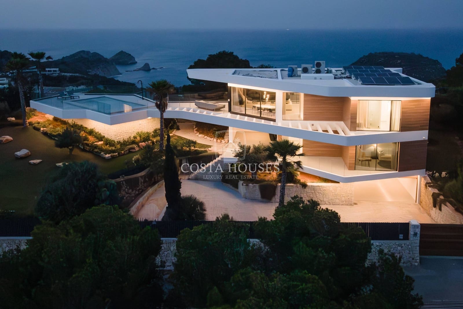 5 soverom Villa til salgs i Javea / Xabia med svømmebasseng garasje - € 3 995 000 (Ref: 9073317)