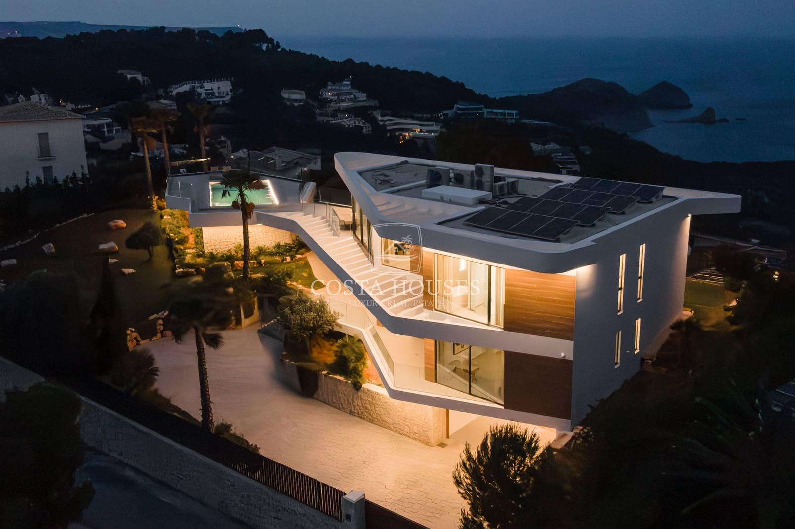 5 soverom Villa til salgs i Javea / Xabia med svømmebasseng garasje - € 3 995 000 (Ref: 9073317)