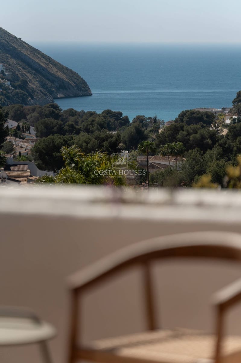 3 bedroom Villa for sale in Moraira with pool garage - € 1,995,000 (Ref: 9075026)