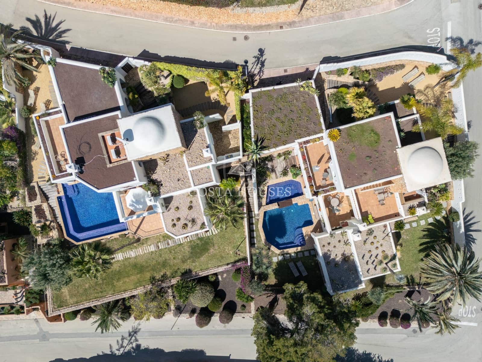 3 bedroom Villa for sale in Moraira with pool garage - € 1,995,000 (Ref: 9075026)