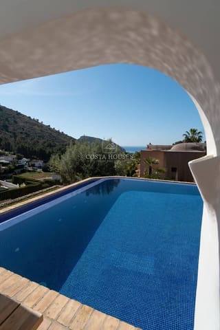 3 quarto Moradia para venda em Moraira, Teulada-Moraira com piscina garagem - 1 995 000 € (Ref: 9075026)