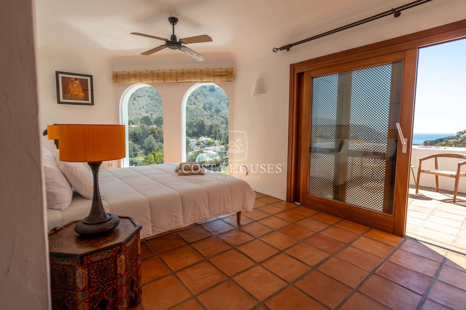 3 bedroom Villa for sale in Moraira with pool garage - € 1,995,000 (Ref: 9075026)