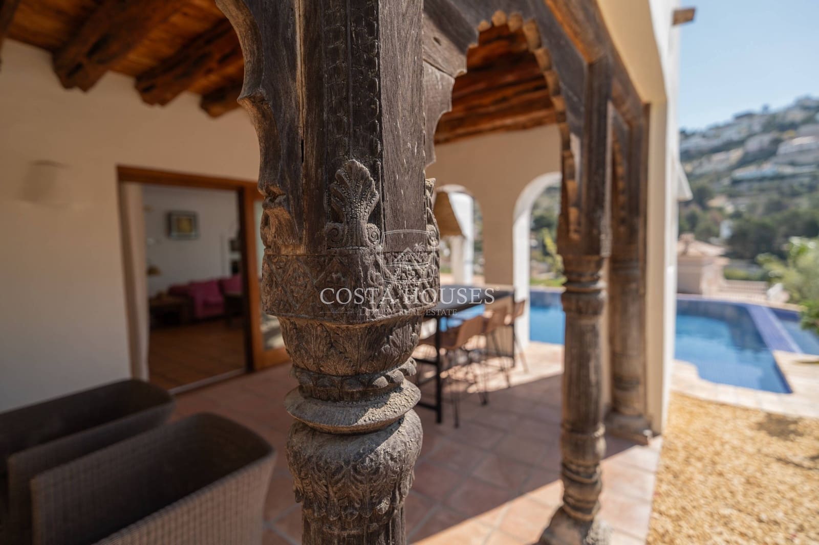 3 bedroom Villa for sale in Moraira with pool garage - € 1,995,000 (Ref: 9075026)