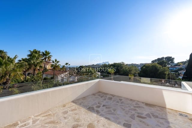 Chalet de 5 habitaciones en Benissa en venta con piscina garaje - 2.795.000 € (Ref: 9096509)