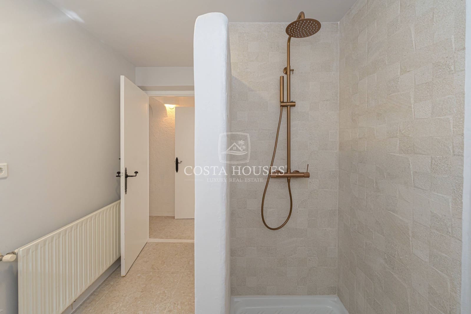 3 slaapkamer Finca/Landhuis te koop in Denia met zwembad - € 645.000 (Ref: 9099047)