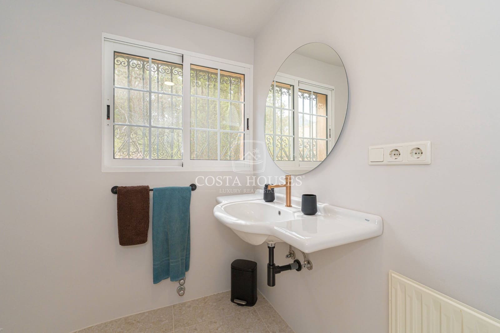 3 slaapkamer Finca/Landhuis te koop in Denia met zwembad - € 645.000 (Ref: 9099047)