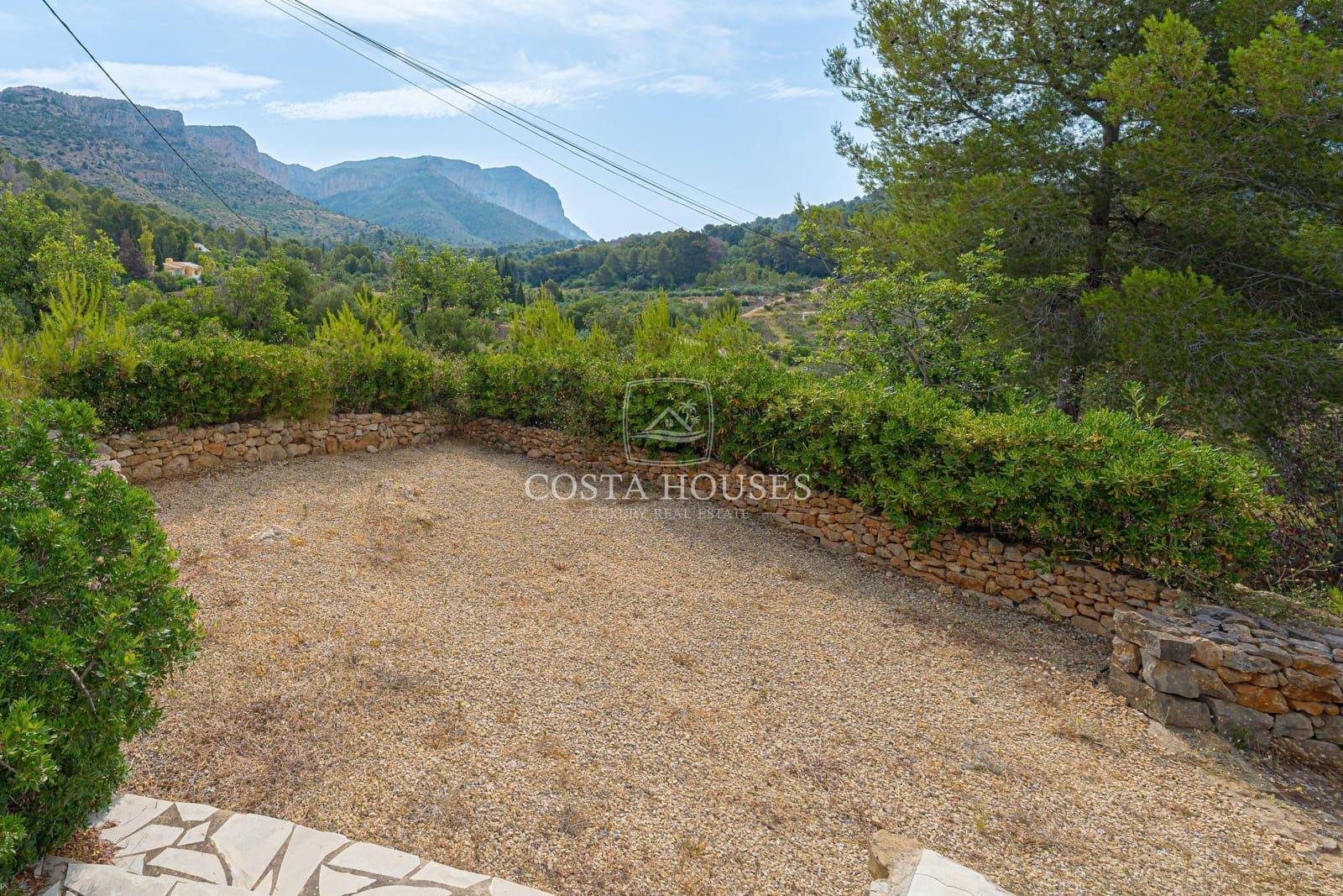 3 slaapkamer Finca/Landhuis te koop in Denia met zwembad - € 645.000 (Ref: 9099047)