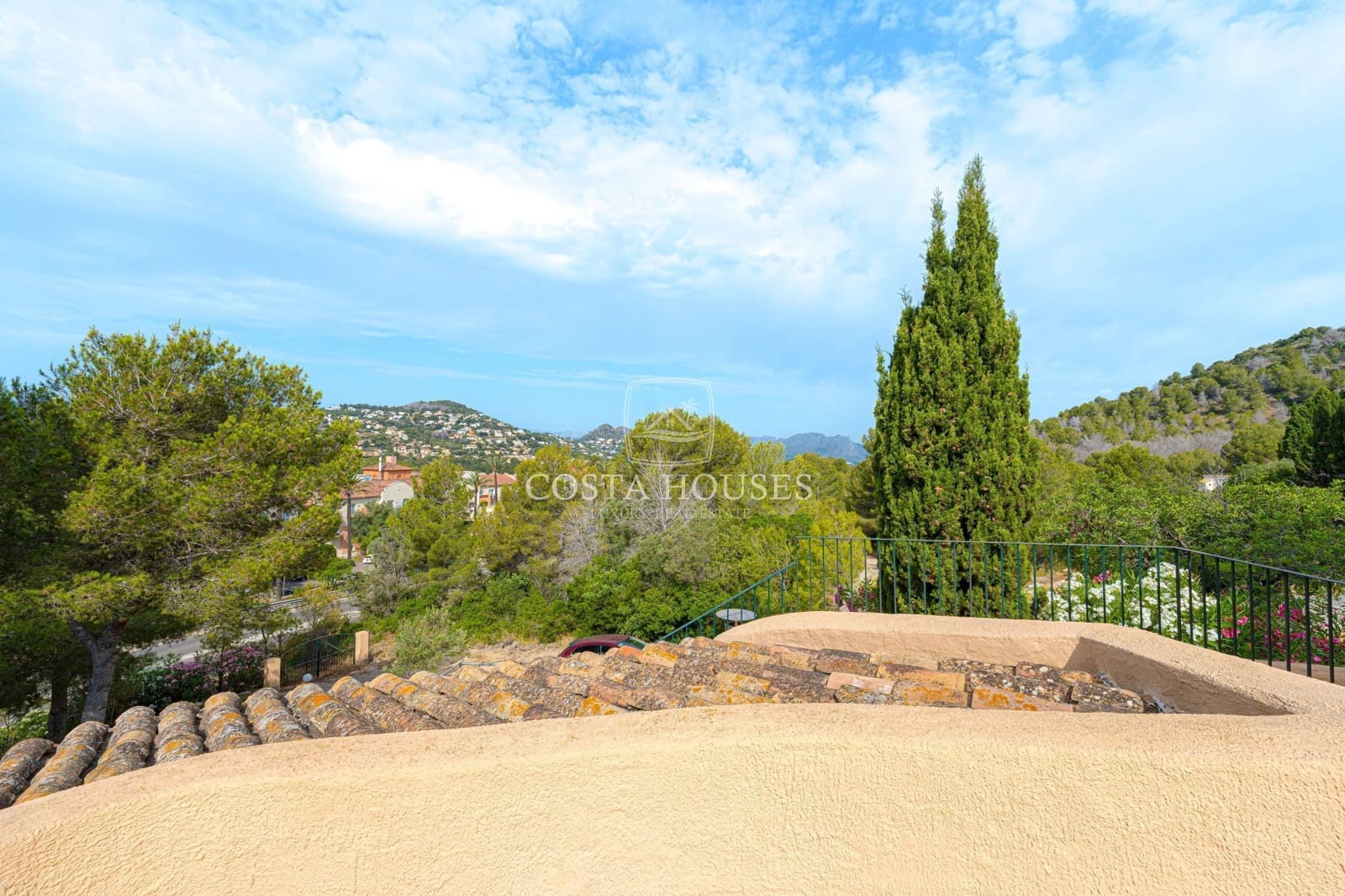 3 slaapkamer Finca/Landhuis te koop in Denia met zwembad - € 645.000 (Ref: 9099047)