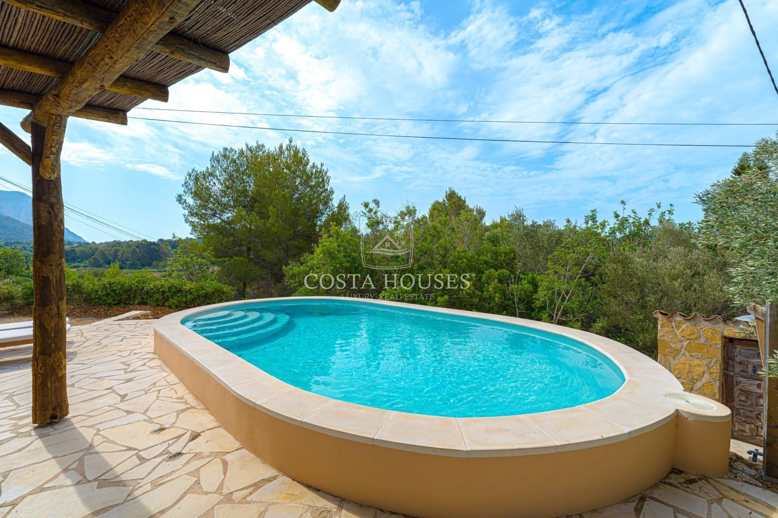 3 slaapkamer Finca/Landhuis te koop in Denia met zwembad - € 645.000 (Ref: 9099047)