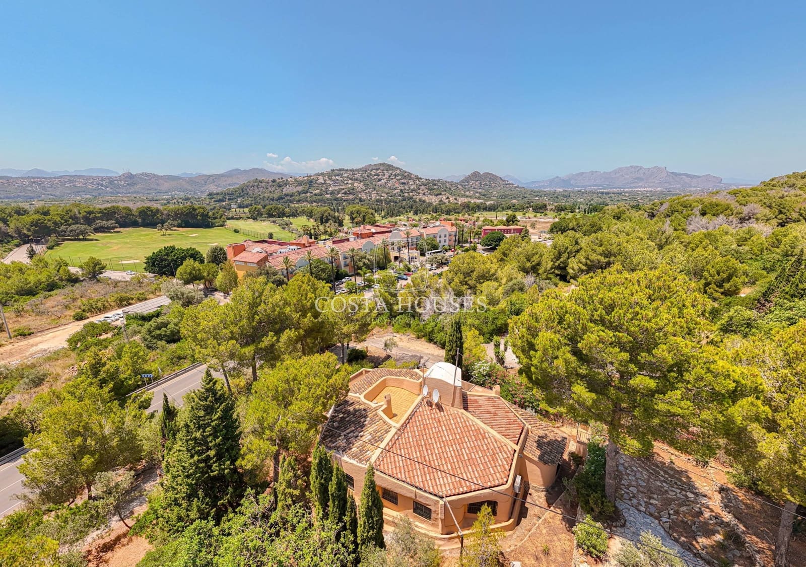 3 slaapkamer Finca/Landhuis te koop in Denia met zwembad - € 645.000 (Ref: 9099047)