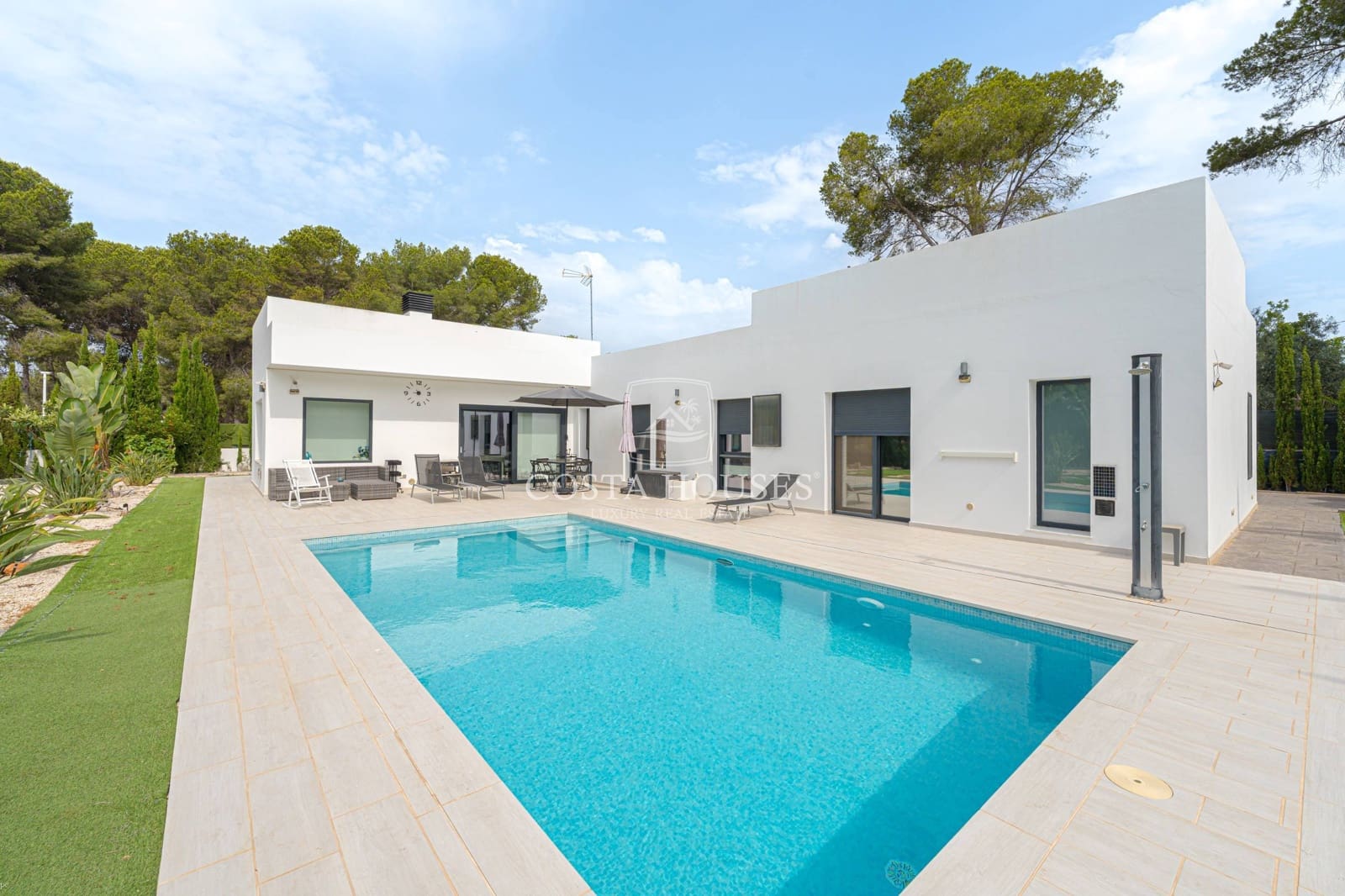 3 bedroom Villa for sale in Javea / Xabia with pool - € 1,198,000 (Ref: 9102828)