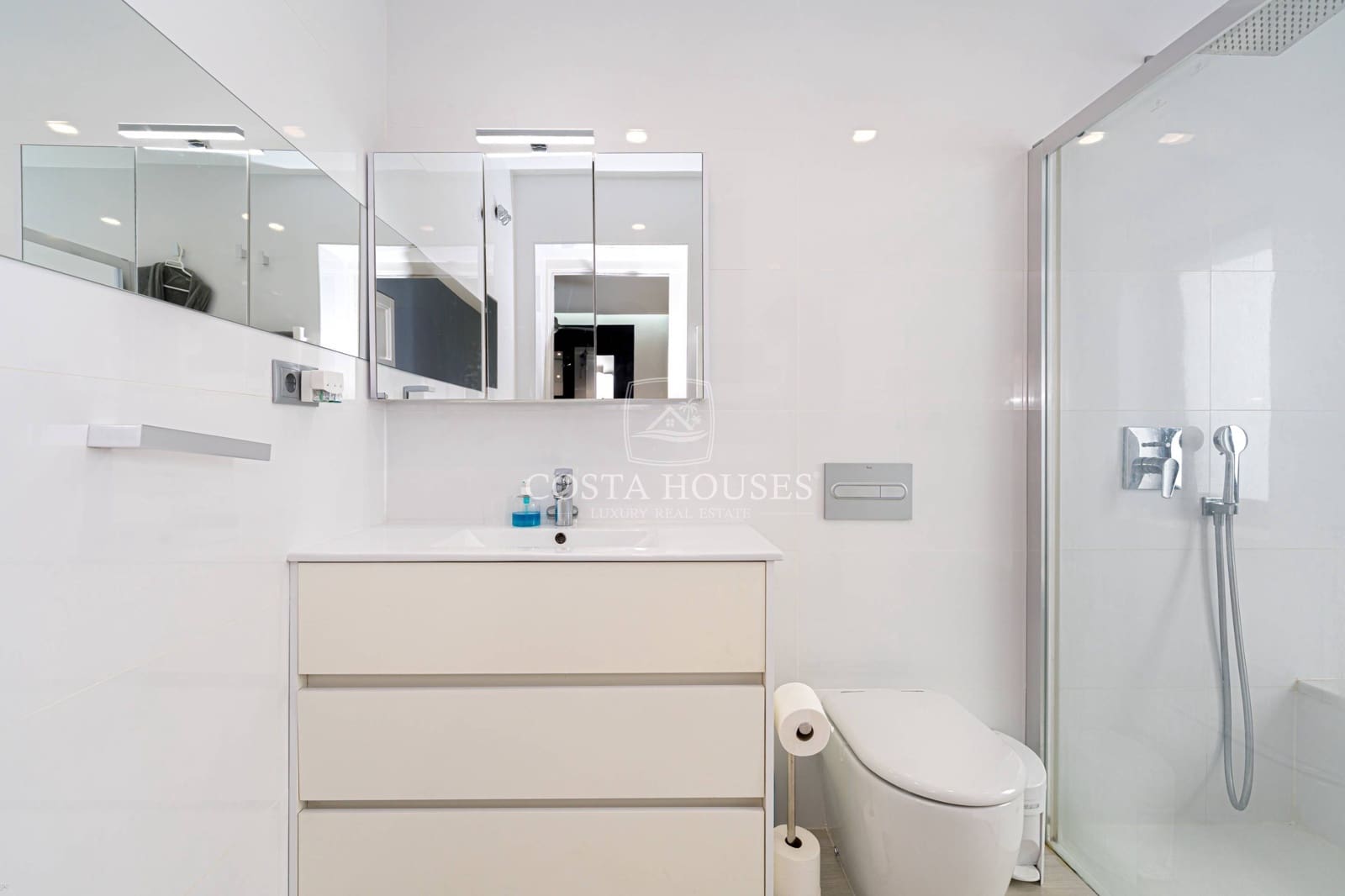 3 bedroom Villa for sale in Javea / Xabia with pool - € 1,198,000 (Ref: 9102828)