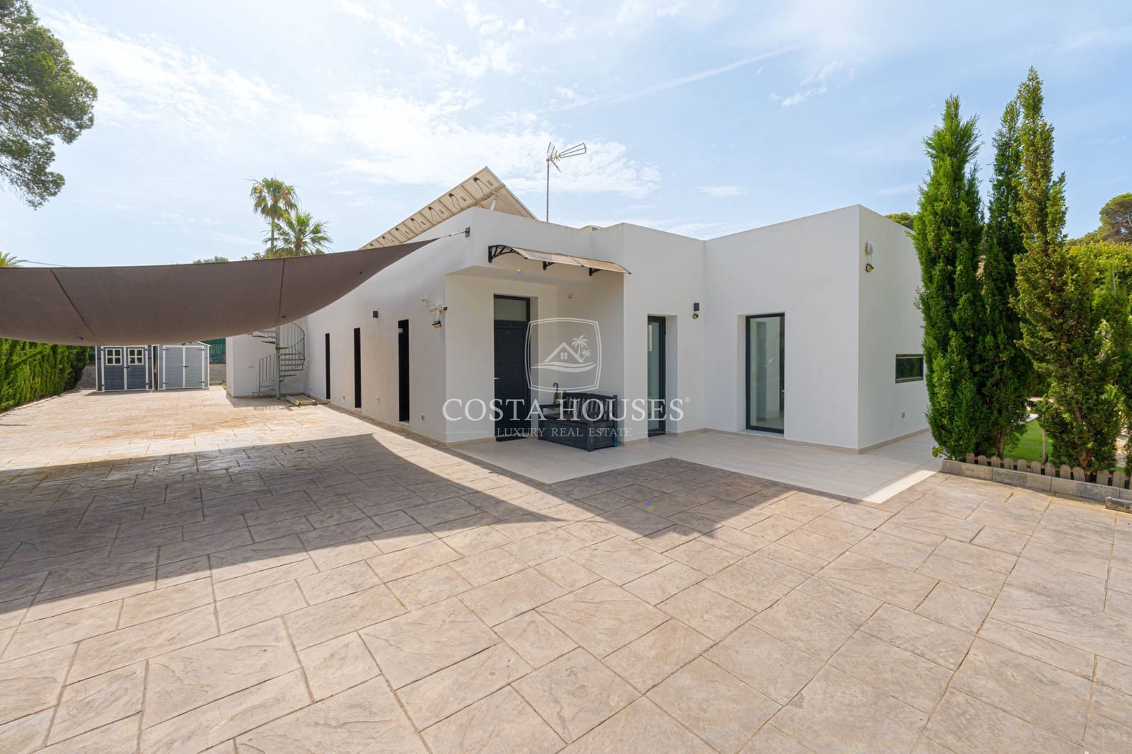 3 bedroom Villa for sale in Javea / Xabia with pool - € 1,198,000 (Ref: 9102828)