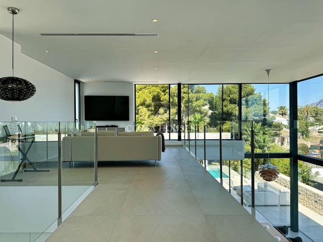 5 bedroom Villa for sale in Arenal, Javea / Xàbia with pool garage - € 2,500,000 (Ref: 9124958)