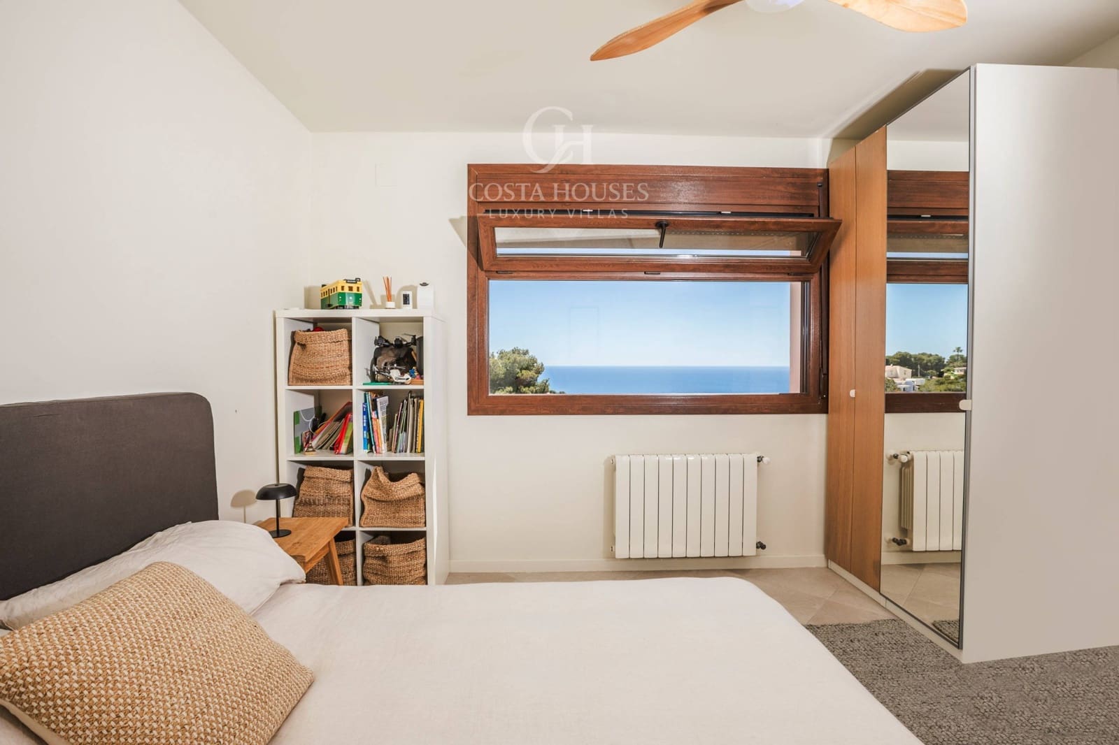 Chalet de 4 habitaciones en Javea / Xàbia en venta con piscina garaje - 1.195.000 € (Ref: 9141551)