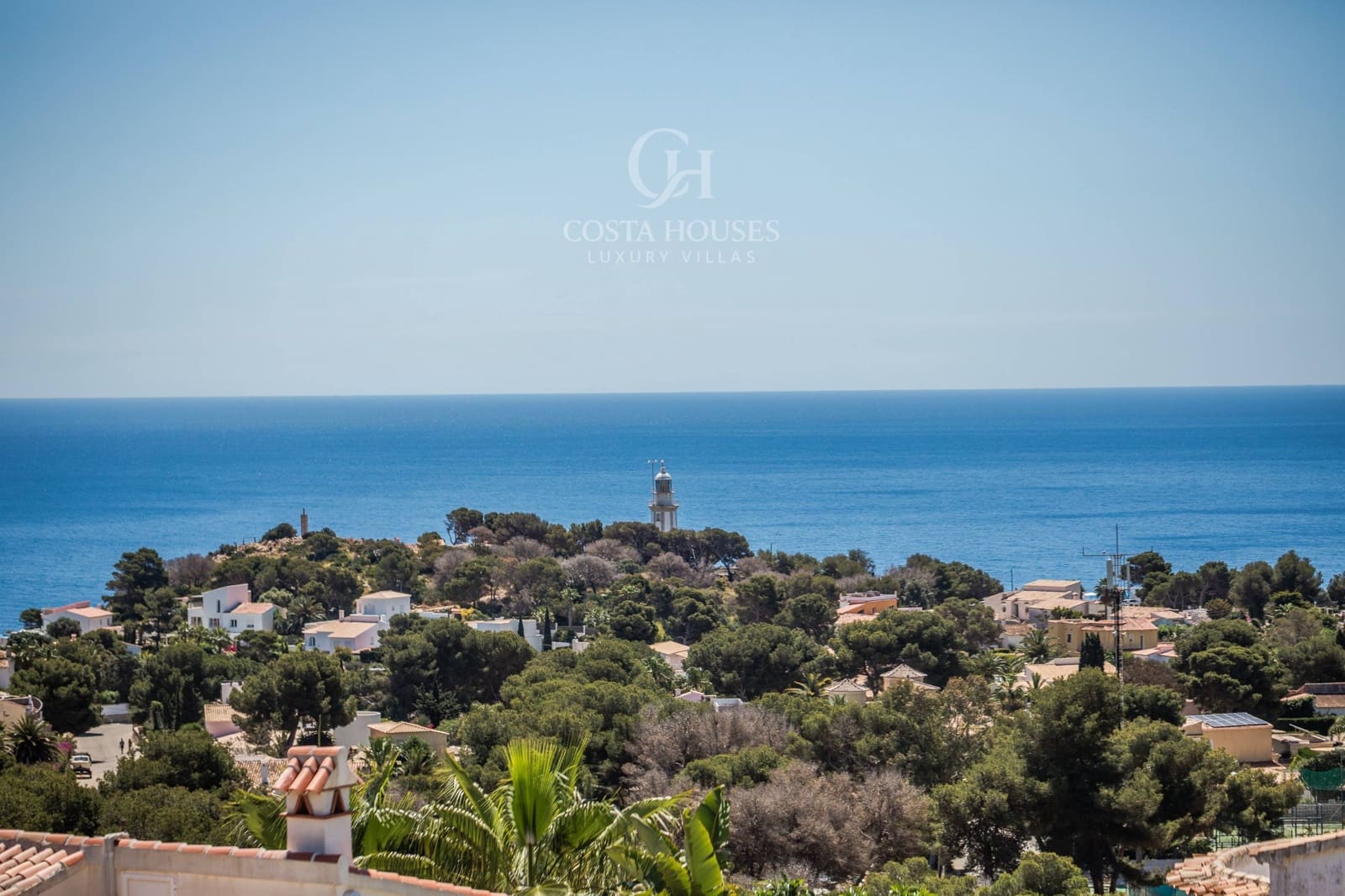 Chalet de 4 habitaciones en Javea / Xàbia en venta con piscina garaje - 1.195.000 € (Ref: 9141551)