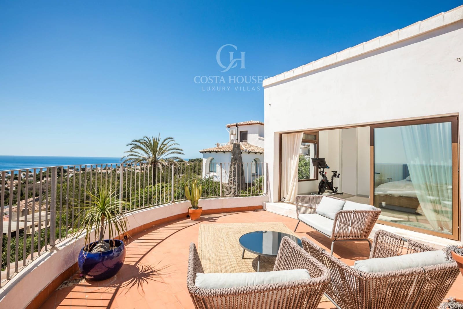 Chalet de 4 habitaciones en Javea / Xàbia en venta con piscina garaje - 1.195.000 € (Ref: 9141551)