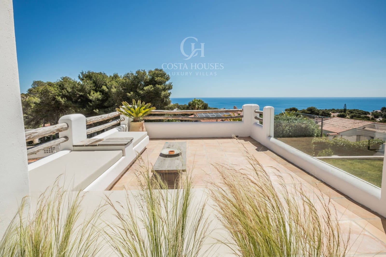 Chalet de 4 habitaciones en Javea / Xàbia en venta con piscina garaje - 1.195.000 € (Ref: 9141551)