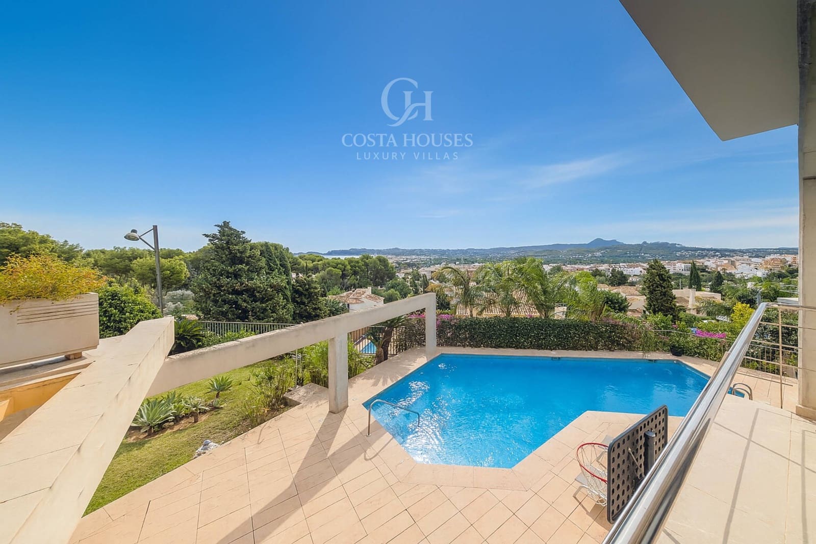 7 soverom Villa til salgs i Javea / Xabia med svømmebasseng garasje - € 2 490 000 (Ref: 9143868)