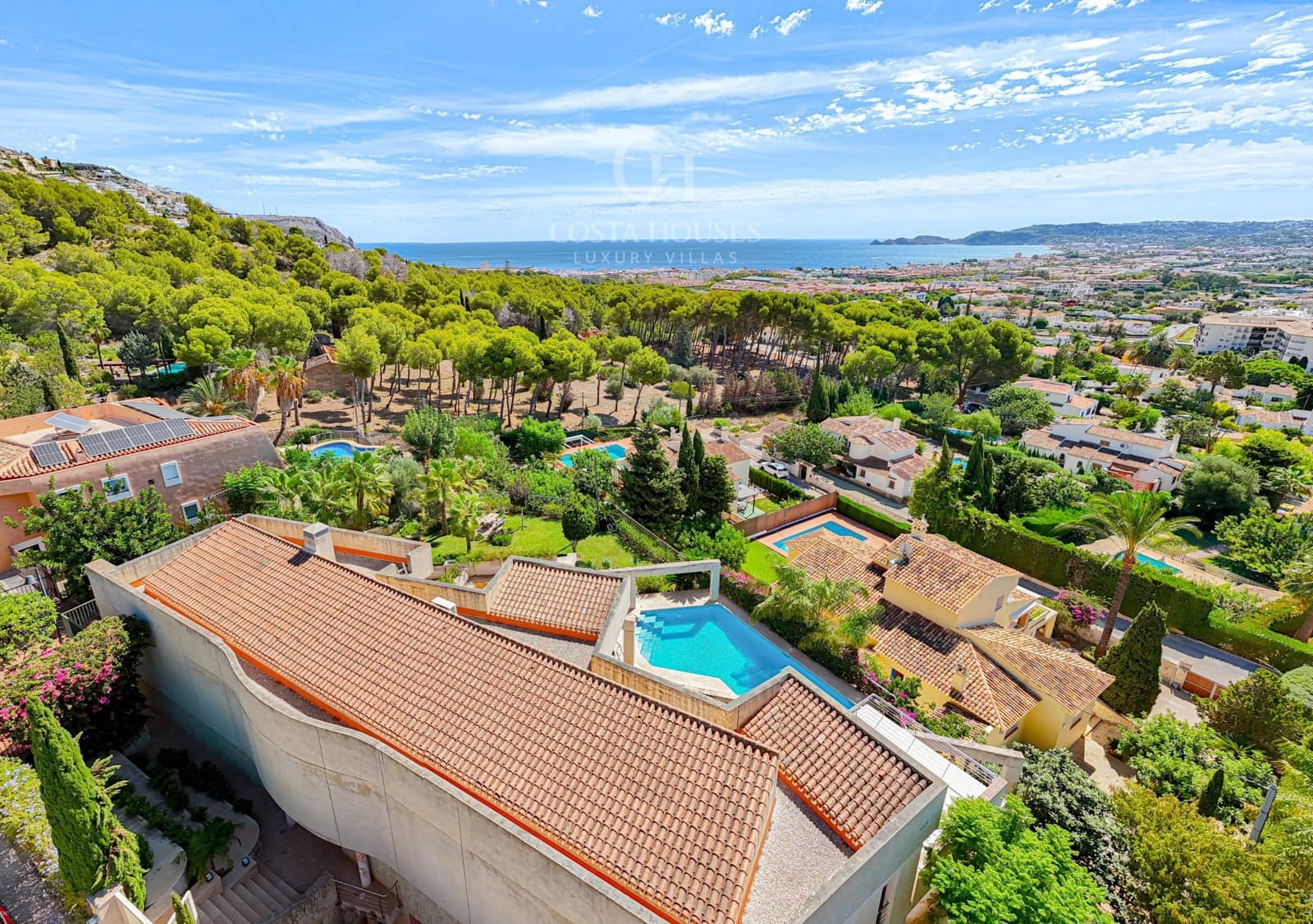 7 soverom Villa til salgs i Javea / Xabia med svømmebasseng garasje - € 2 490 000 (Ref: 9143868)