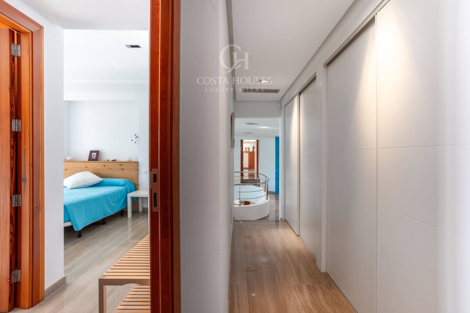 7 soverom Villa til salgs i Javea / Xabia med svømmebasseng garasje - € 2 490 000 (Ref: 9143868)