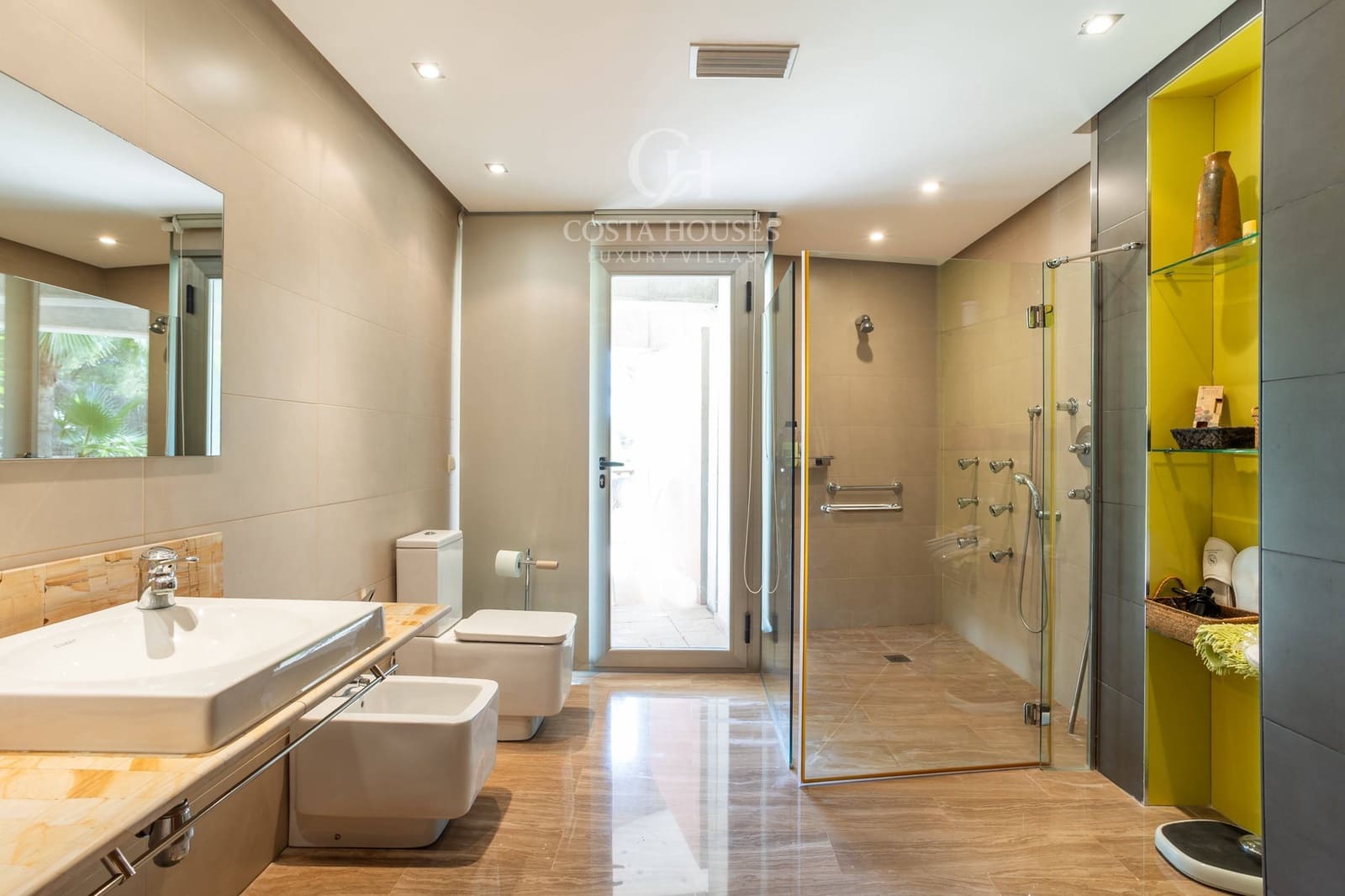 7 soverom Villa til salgs i Javea / Xabia med svømmebasseng garasje - € 2 490 000 (Ref: 9143868)