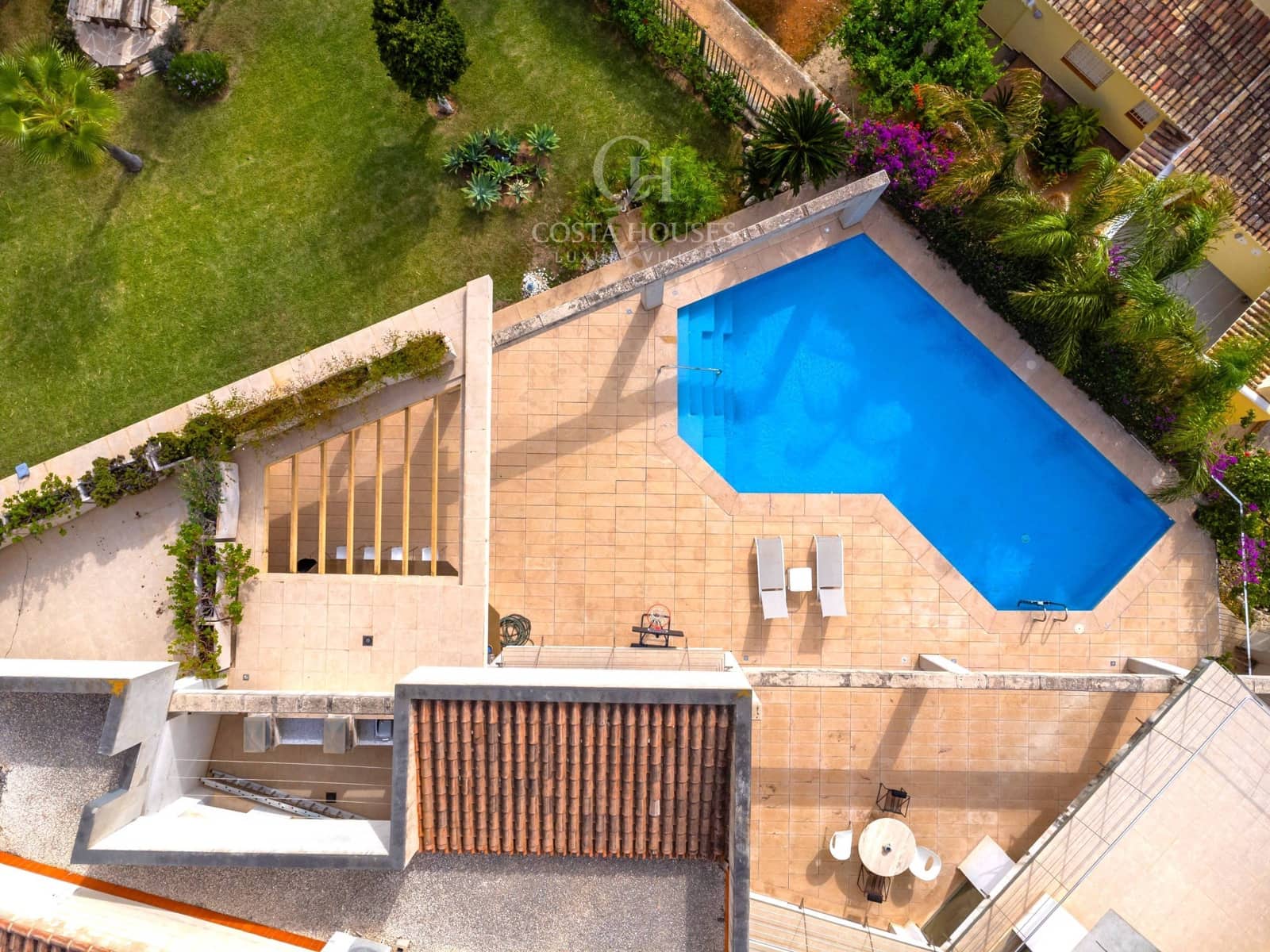 7 soverom Villa til salgs i Javea / Xabia med svømmebasseng garasje - € 2 490 000 (Ref: 9143868)