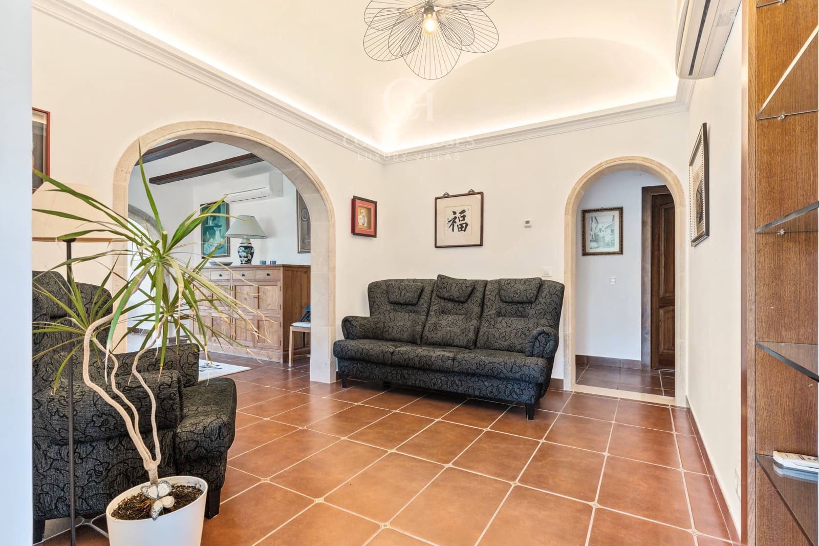 4 soveværelse Villa til salg i Pinosol med swimmingpool - € 1.090.000 (Ref: 9147043)