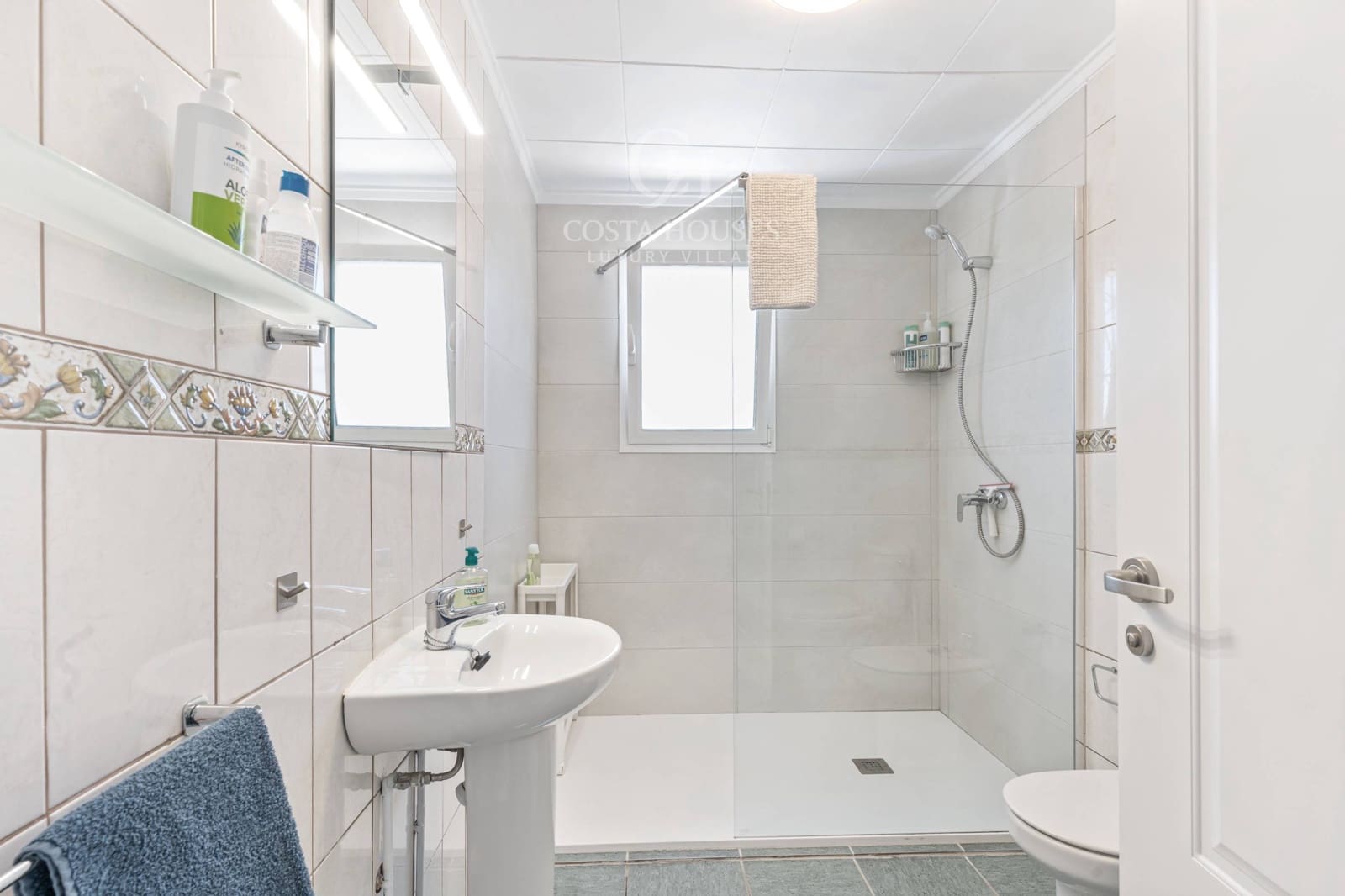 4 chambre Villa/Maison à vendre à Javea / Xabia avec piscine - 750 000 € (Ref: 9149182)