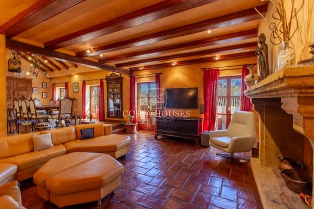 4 bedroom Townhouse for sale in Centro Urbano, Dénia with garage - € 1,350,000 (Ref: 9164805)