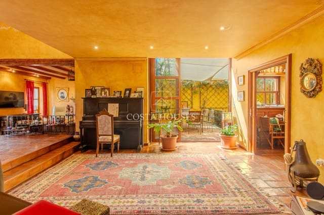 4 bedroom Townhouse for sale in Centro Urbano, Dénia with garage - € 1,350,000 (Ref: 9164805)